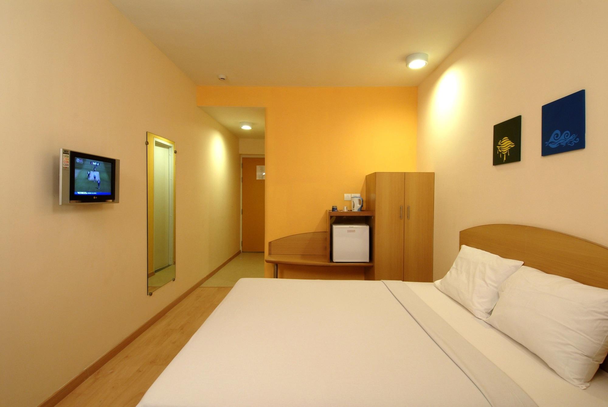 Pune - Pimpri Exterior photo